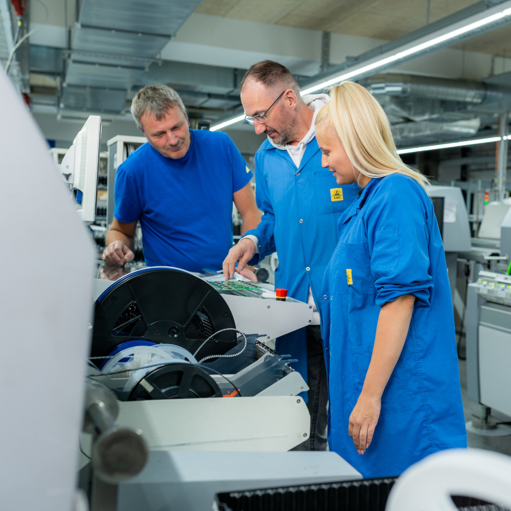 Teamarbeit bei Sauter Elektronik